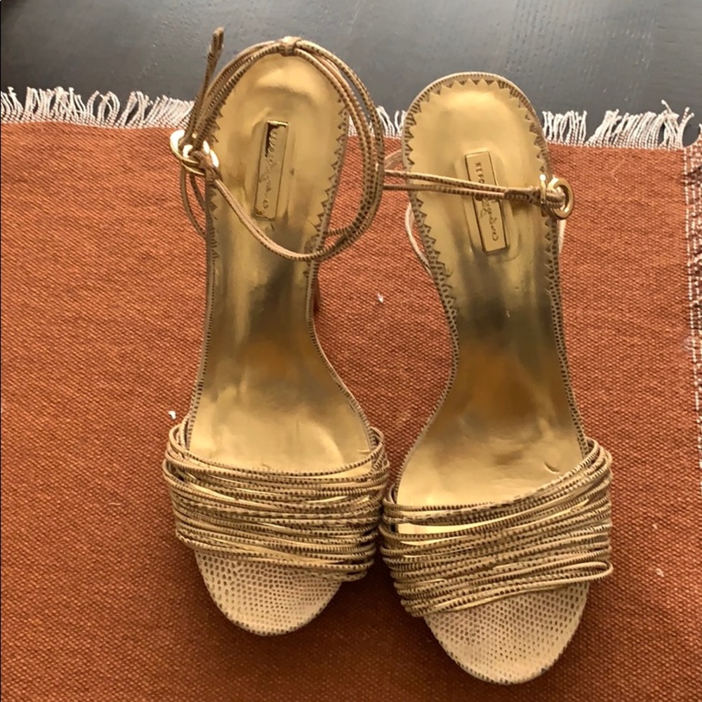 Report Signature Platform Heels - Picture 2 of 4